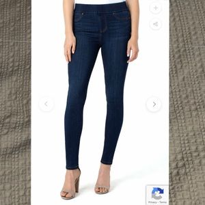 Liverpool Pull On High-Rise Ankle